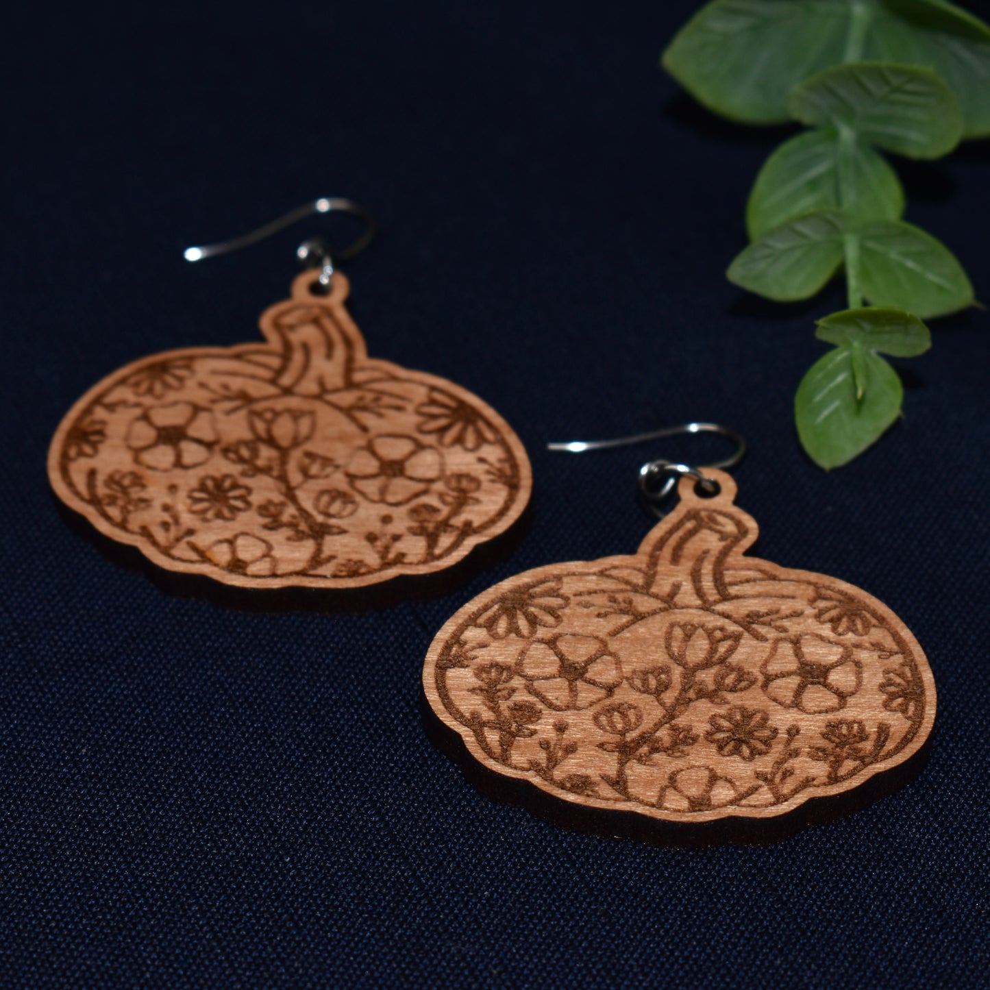 Floral Engraved Pumpkin Drop Earring