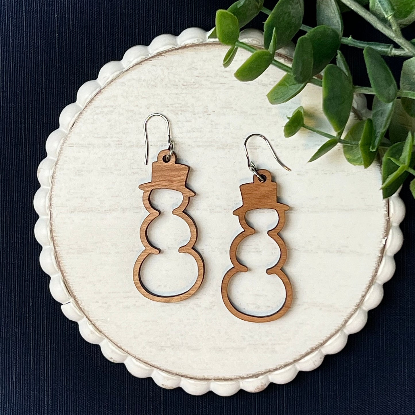 Simple Cut Snowman Earrings